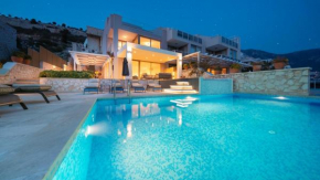 Kalkan 4 bedroom Villa - 8685